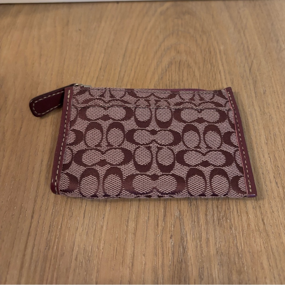 Coach Purple Signature C Card Holder – NWOT